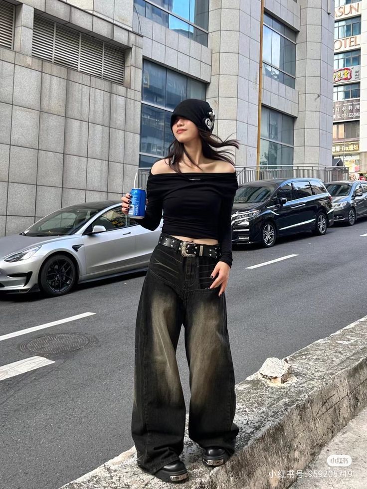 Skirt Maxi, Looks Black, 가을 패션, Korean Street Fashion, Looks Style, Casual Style Outfits, Teen Fashion Outfits, Outfits Casuales, Black Outfit