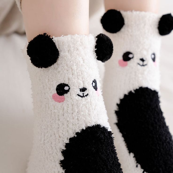 Add some fun to your sock collection with these cute animal-faced socks! Made from soft coral fleece, they'll keep your feet warm and cozy all day long. Available in 5 playful colors, these embroidered socks are perfect for lounging at home or adding a touch of playfulness to any outfit. Perfect for animal lovers and anyone looking for a warm and comfortable sock. Don't let the cold weather catch you off guard, grab a pair today and stay cozy all season long. Plus, check out the size conversion Ginger Uses, Teen Socks, Sock Collection, Playful Colors, Embroidered Socks, Fleece Socks, Soft Coral, Printed Casual Dresses, Comfortable Socks