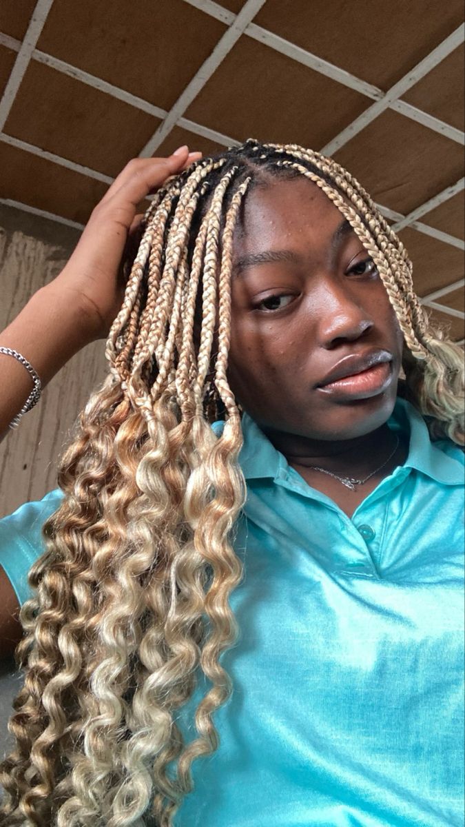 blonde. mermaid braids. pick and drop braids. blonde curly end braids. color 27 and 613 mix. hair inspo Blonde Mermaid Braids, How To Curl Braids At The End, Pick And Drop Braids Curls, Color 27 Braids, Pick And Drop Braids Hairstyles, Curly End Braids, Drop Braids, Pick And Drop Braids, Mermaid Braids