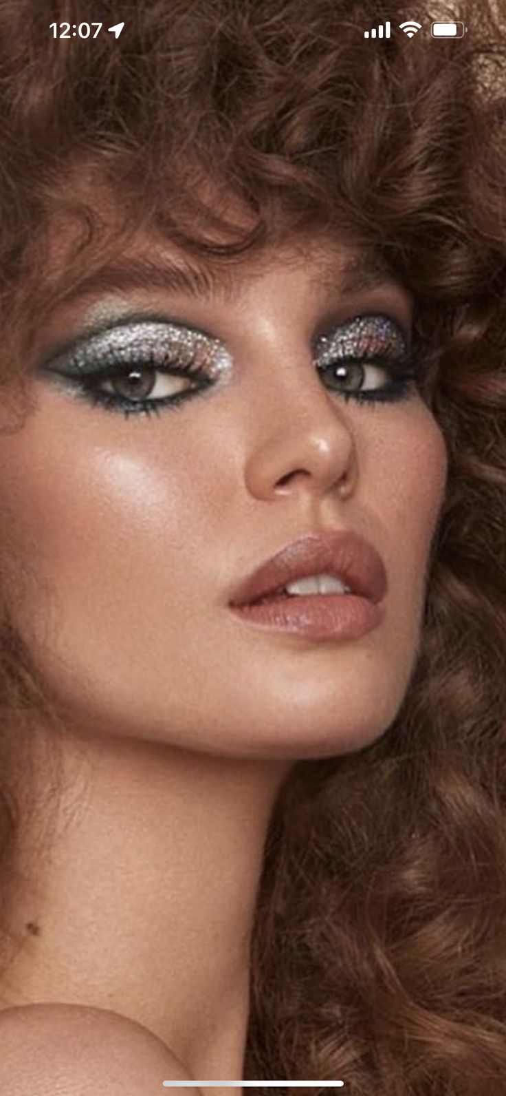 Glam Disco Makeup, 70s Makeup Glam, 70 80 Makeup, 80s Disco Makeup Looks, Studio54 Makeup, Abba Makeup Ideas, 80s Makeup Looks And Hair, Glam 70s Makeup, 70s 80s Makeup