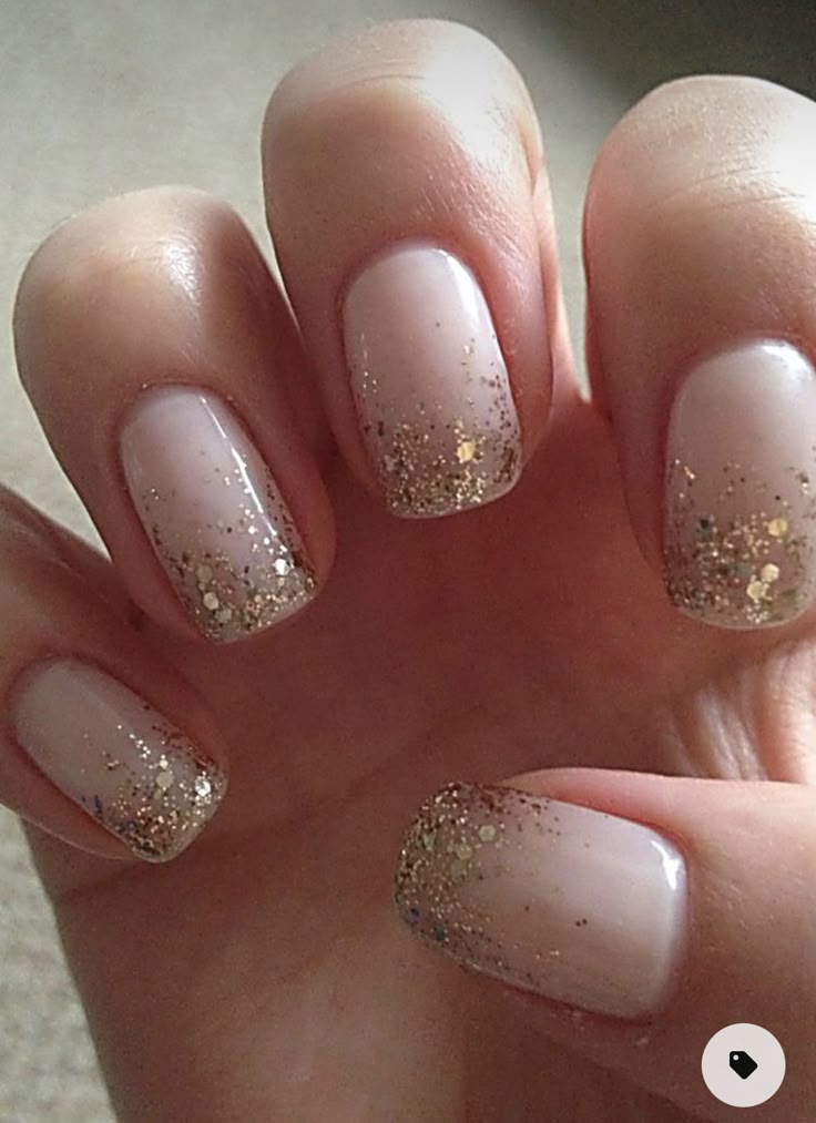 Gold Silver Nails Ideas, Ombré Glitter Nails, Ombre Glitter Nails, Bluesky Nails, Unghie Sfumate, Gold Glitter Nails, Ombre Nails Glitter, Blush Nails, Shellac Nails