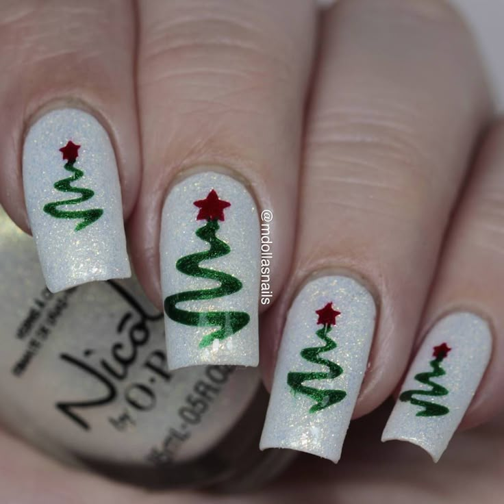 Tree Nail Art, Xmas Nail Art, Christmas Tree Nails, Ribbon Tree, Christmas Nail Stickers, Finger Art, Nail Vinyls, Tree Nails, Cute Christmas Nails