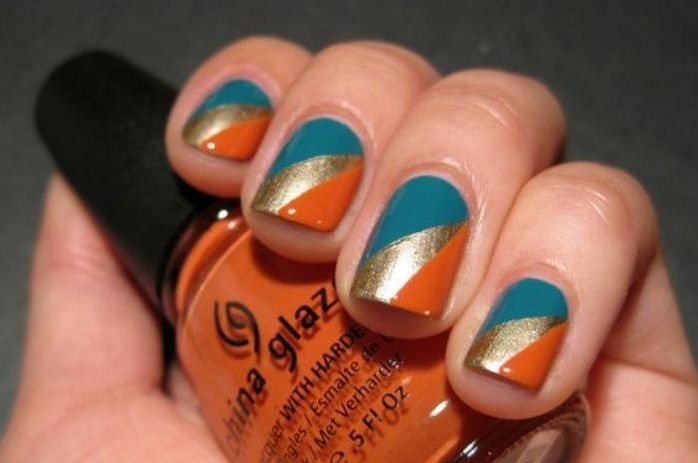 déco ongles, manucure au scotch effet triangle Teal Nails, Short Nail, Colorful Nail Designs, Get Nails, Orange Nails, Cool Nail Designs, Nail Art Inspiration, Fancy Nails, Nail Polishes