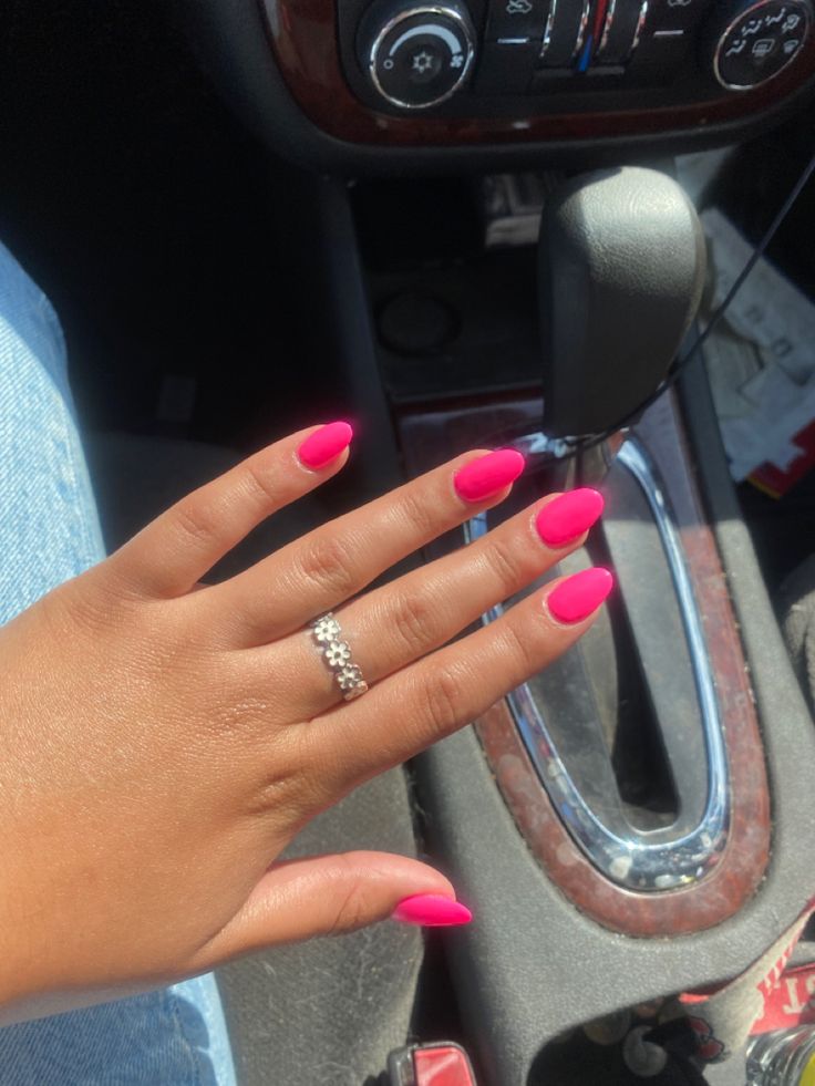 Hot Pink Almond Shaped Nails, Short Almond Hot Pink Nails, Almond Shape Hot Pink Nails, Oval Hot Pink Nails, Almond Nails Plain Colors, Summer Acrylic Nails Oval, Shapes Of Acrylic Nails, Nail Colors Almond Shape, Cute Nails Solid Color