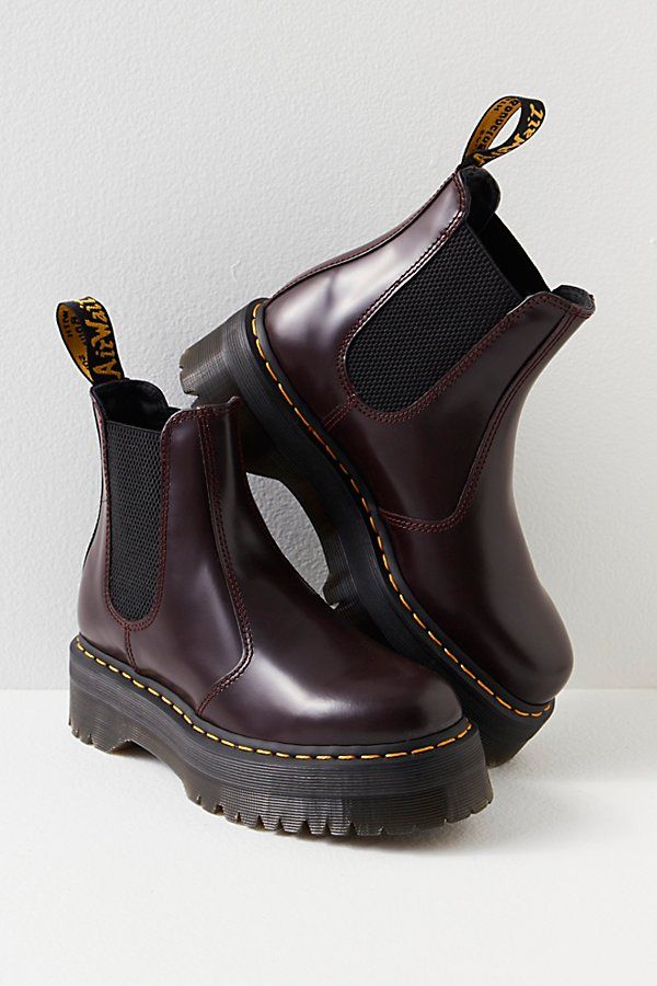 Chelsea Boots Waterproof, Doc Martens Chealse Boot Outfit, Doc Martens Boots Women, Fall Boots 2024, Doc Martin Chelsea Boots, Doc Marten Chelsea Boots, Doc Marten Chelsea Boot, Dc Martens, Chelsea Platform Boots