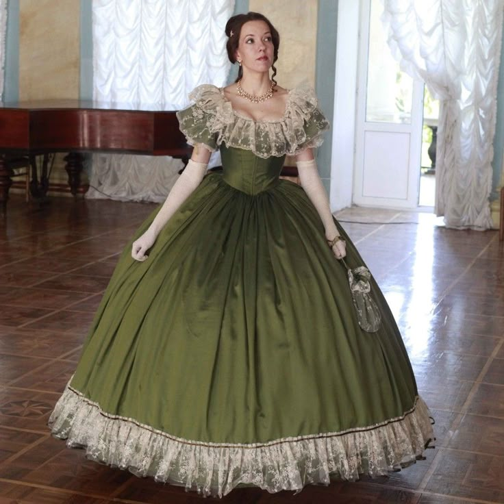 1800s Ball Gown, Green Dress Princess, 1800s Dresses, Victorian Ball Gowns, Period Drama Series, 1860s Dresses, Victorian Era Dresses, Victorian Green, Old Fashion Dresses