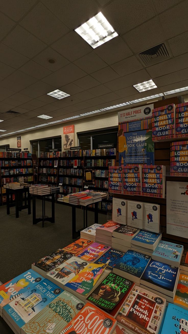 there are many books on display in the library