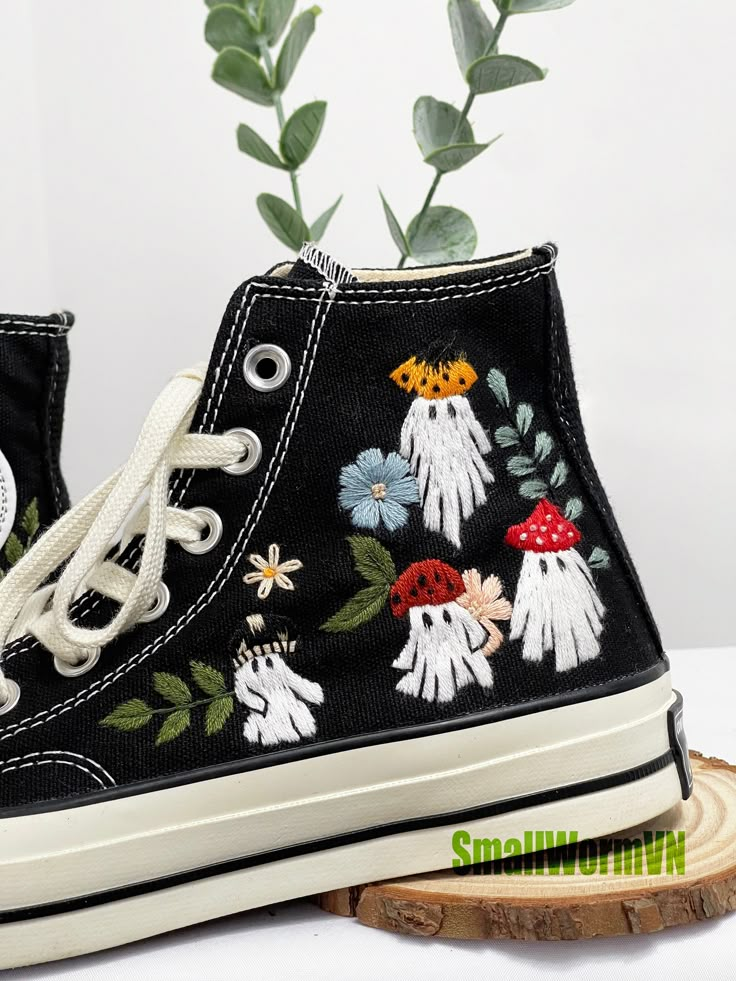 Ghost and Mushroom Embroidered Shoes, Daisy Flower Shoes, Cute Ghost Converse, Chuck Taylor Flower Embroidery, Fall Shoes - Etsy Spring Embroidered Canvas Shoes With Round Toe, Black Sneakers With Floral Embroidery, Black High-top Sneakers With Floral Embroidery, Black Low-top Sneakers With Floral Embroidery, Black Lace-up Sneakers With Floral Embroidery, Boty Converse, Artisanats Denim, Cute Converse Shoes, Embroidered Converse