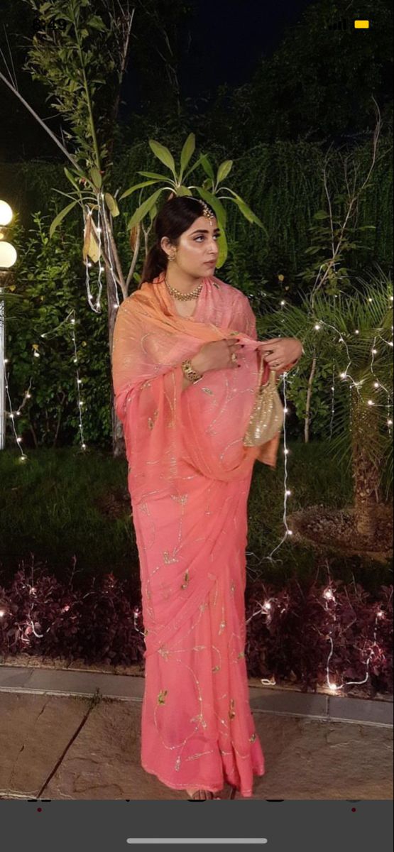 Chiffon Saree Rajasthani, Rajputi Style Saree, Rajputi Saree Look In Wedding, Rajputi Chiffon Saree, Chiffon Rajputi Sarees, Royal Rajputi Saree, Rajasthani Royal Saree Look, Rajasthani Saree Look, Rajputana Saree