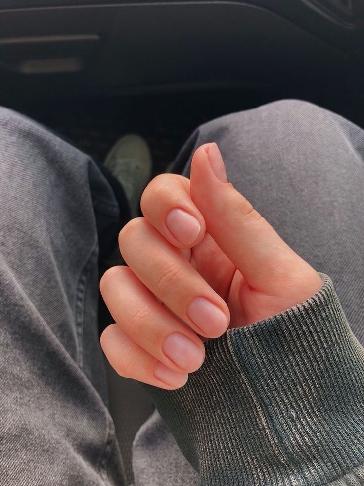 Short Bare Nails, Natural Nail Shapes, Short Natural Nails, Bare Nails, Natural Nails Manicure, Fun Nail Colors, Plain Nails, Fall Nail Trends, Clean Nails