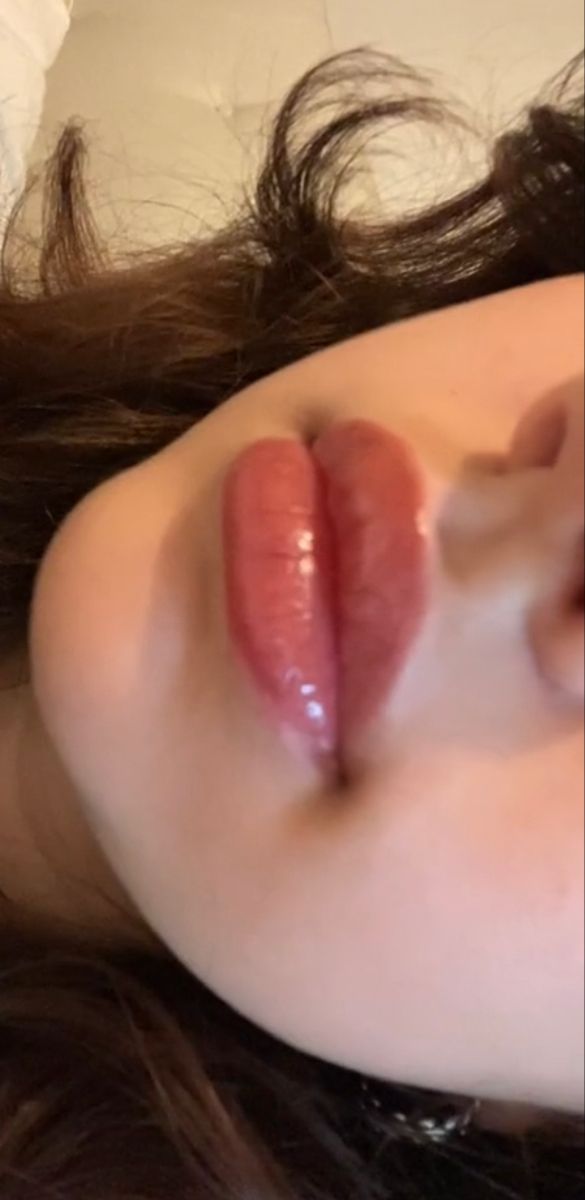 Round Lips Aesthetic, Soft Lips Aesthetic, Lips Aesthetic Pink, Big Lips Girl, Big Lips Aesthetic, Small Lips Aesthetic, Round Lips, Pink Lip Aesthetic, Lip Aesthetic