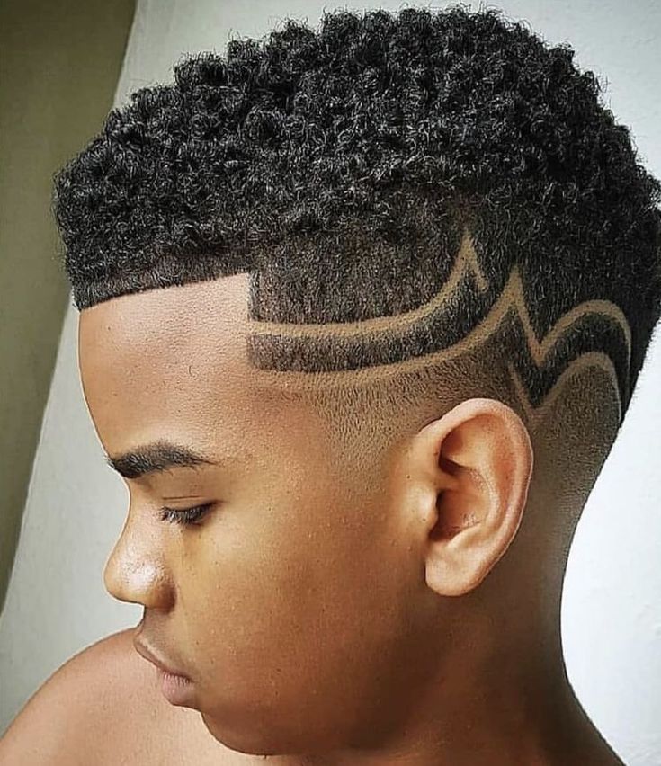 imagen descubierto por Quo. Blvck Goddess. Descubre (¡y guarda!) tus propias im�ágenes y videos en We Heart It Hair Designs For Boys, Boys Haircuts With Designs, Hair Designs For Men, Boys Haircut Styles, Boy Braids Hairstyles, Cool Hair Designs, Black Hair Cuts, Short Hair Designs, Shaved Hair Designs