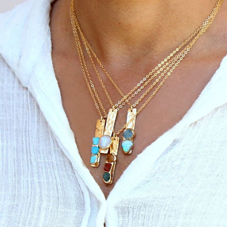 Custom Necklace For Mom Custom Birthstone Necklace Vertical | Etsy Personalised Jewellery Necklaces, Rings Opal, Family Birthstone Necklace, Raw Stone Necklace, Vertical Bar Necklace, Necklace For Mom, Bar Necklace Personalized, Family Necklace, Gold Bar Necklace