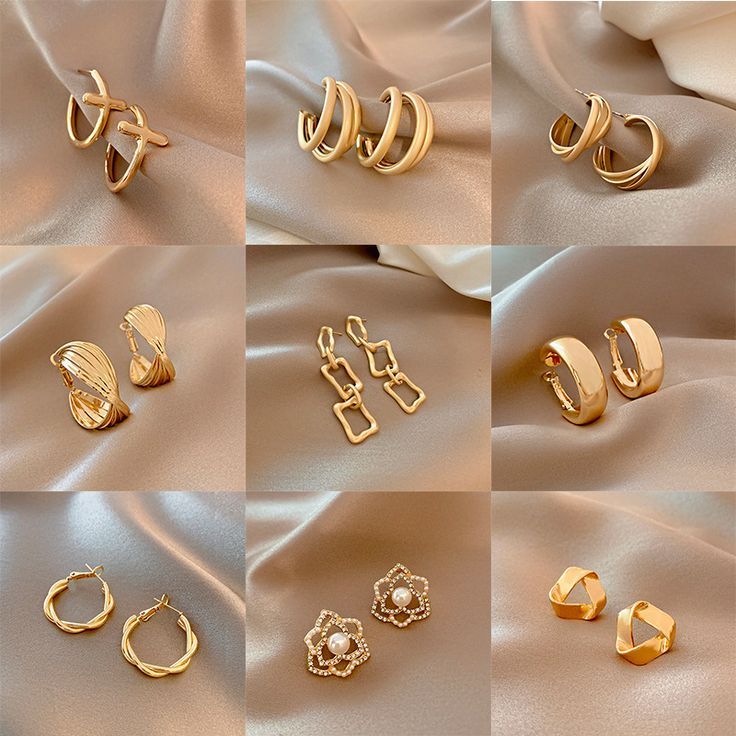 خواتم خطوبة, Small Earrings Gold, Unique Gold Jewelry Designs, Gold Earrings Models, Fancy Jewellery Designs, Mini Earrings, Hot Jewelry, Classy Jewelry, Fancy Jewellery