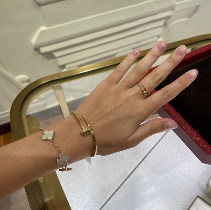 Van Cleef Ring Stack, Van Cleef And Cartier Bracelet Stack, Van Cliff Bracelets, Cartier Juste Un Clou Necklace, Van Klif Bracelet, Cartier Clou Ring, Just En Clou Ring, Cartier And Van Cleef Bracelet, Just En Clou Bracelet