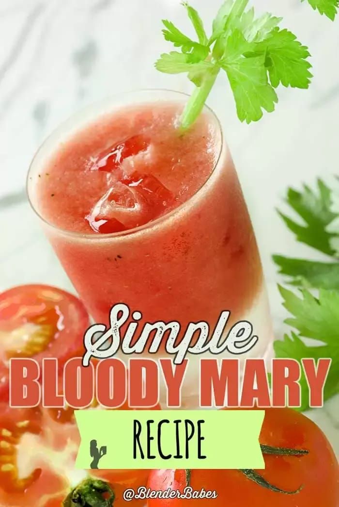 This simple Bloody Mary recipe is a frozen version of the classic brunch cocktail, perfect for a hot summer day. It will remind you of a "true" tomato. Read on for the complete recipe ... Bacon Vodka, Health Benefits Of Tomatoes, Adult Beverages Recipes, Nutritious Smoothie Recipes, Vitamix Blender, Vitamix Recipes, Nutritious Smoothies, Beverage Recipes, Delicious Drink Recipes