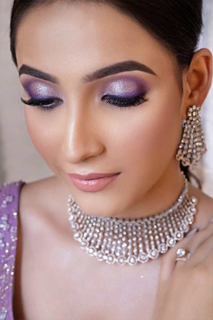 Eye Makeup For Reception Look, Makeup On Lilac Dress, Purple Eye Makeup Indian, Makeup For Lavender Outfit, Purple Makeup Looks For Wedding, Makeup With Lavender Outfit Indian, Lavender Lehenga Makeup, Eye Makeup Lavender, Makeup For Lilac Dress Bridesmaid