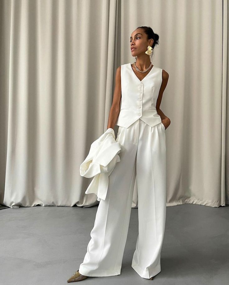 White 3 Piece Wedding Suit Bridal Suit Wedding Pantsuit For - Etsy España Womens White Wedding Pant Suit, White Occasion Outfit, White Suit Pants Women, White Vest Suit Women, Wedding Suit White Woman, White Tailored Suit Women, Cute Pantsuits For Women, White Pantsuit Women, Pants Suit For Women Wedding