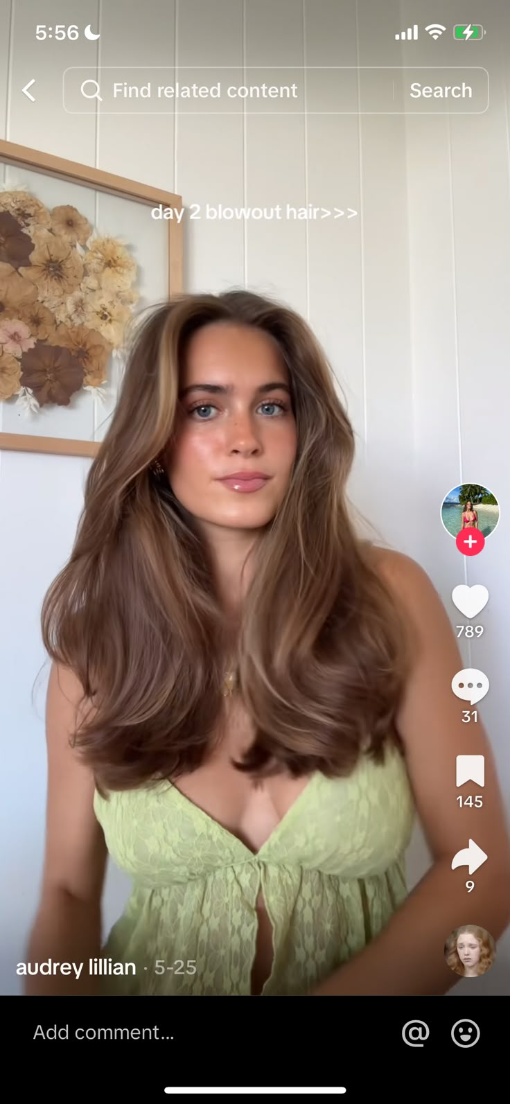 Chocolate Brown Hair With Sunkissed Highlights, Brunette W Lowlights, Brown Hair Color Dimension, Zoey Deutch Brown Hair, Light Brown Hair With No Highlights, Haircuts For Medium Hair No Layers, Textured Brunette Hair, Honey Blonde Hair Cool Skin Tone, Caramel Babylights On Brown Hair