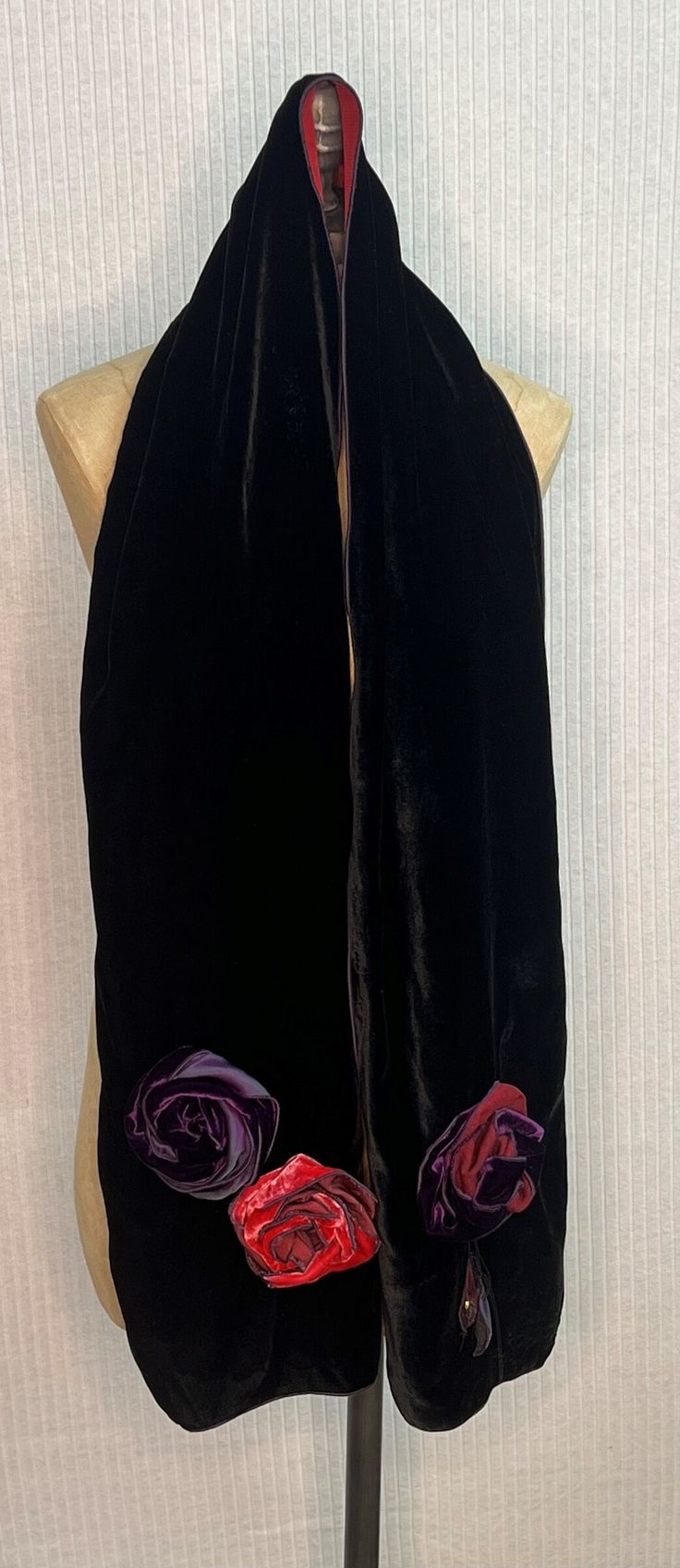 Silk Scarf - This lined velvet scarf showcases velvet and silk roses, handmade sequin-filled tulle leaves, and a hand-dyed nylon lining, adding a touch of crafted elegance. Velvet Scarf, Professional Gifts, Artful Home, Silk Roses, Silk Scarf, Get Inspired, Scarf Wrap, Apparel Accessories, Scarf Accessory