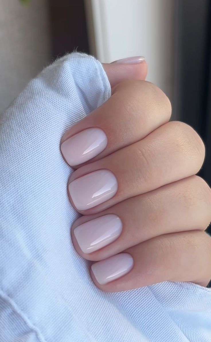 One Colour Nails Short, Natural Nails Painted Simple, Basic Gel Manicure, Short Squoval Nails Spring, Regular Polish Manicure, Short Minimal Nails, Short Painted Nails Simple, Light Pink White Nails, Short Office Nails