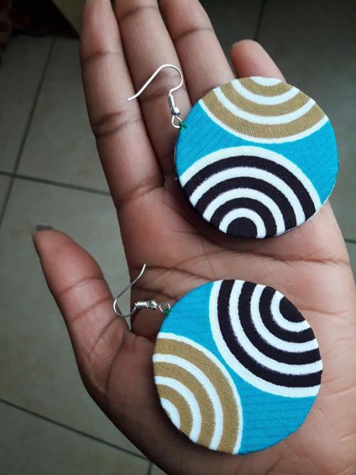 Ankara Jewelry, Collar Hippie, Silk Thread Jewelry, Terracotta Jewellery, Denim Jewelry, Hand Painted Earrings, Paper Earrings, Fabric Earrings, Painted Earrings