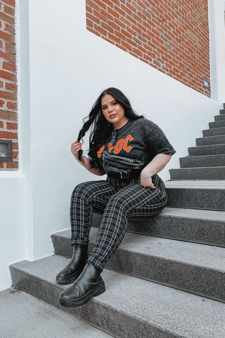 Edgy Outfits Plus Size, Grunge Outfits Plus Size, Plus Size Alt Fashion, Summer Grunge Outfits, Plus Size Grunge, Look Rock, Plus Size Summer Outfit, Alt Fashion, Alternative Outfits