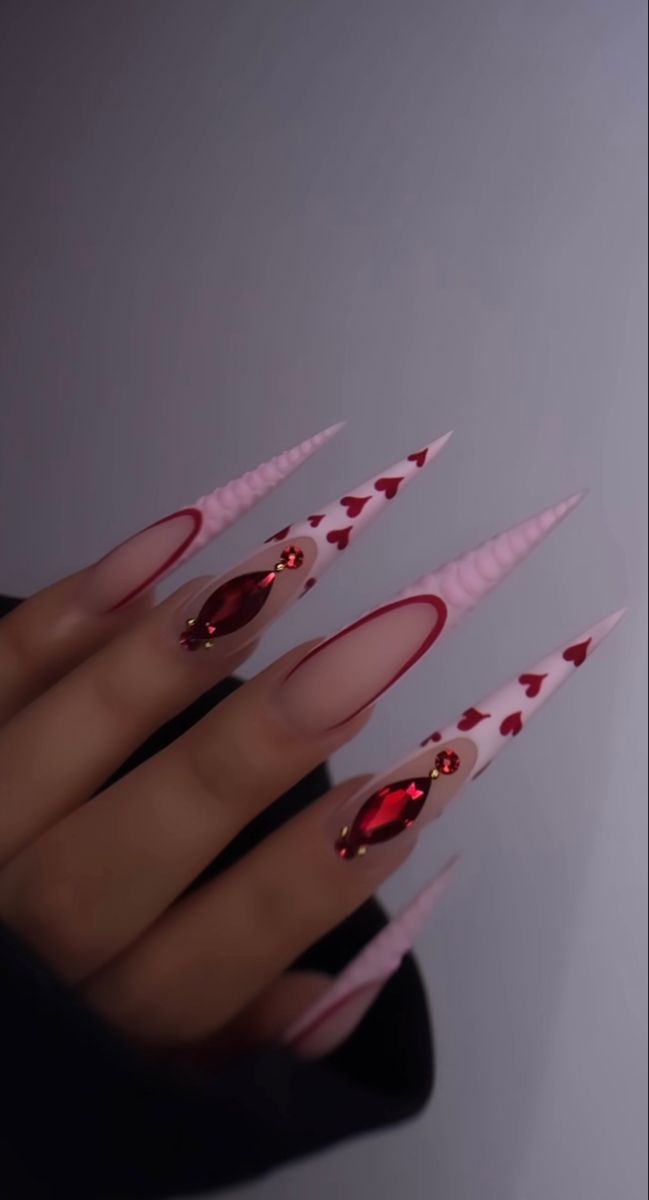 Beach Nails Art, Nail Art Designs Valentines, Nail Art Designs Valentines Day, Nail Designs For Beginners, Easy Nail Designs, Stilleto Nails Designs, Easy Nail Art Designs, Vday Nails, 2023 Nail