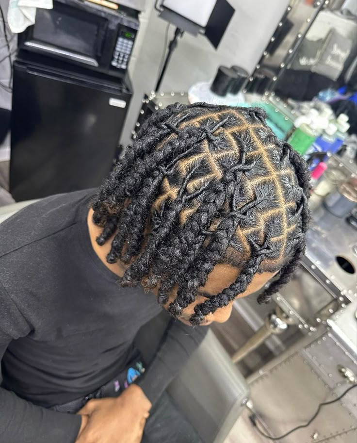 Braids With Dreads Men, Lock Styles For Men Dreads Short, Braid Plaits Locs, 3 Strand Twist Men Locs, Dreadhead Styles Men, Braid Loc Styles Men, Dreadlock Braids Men, Retwist Dreads Hairstyles Men, Four Strand Twist Locs