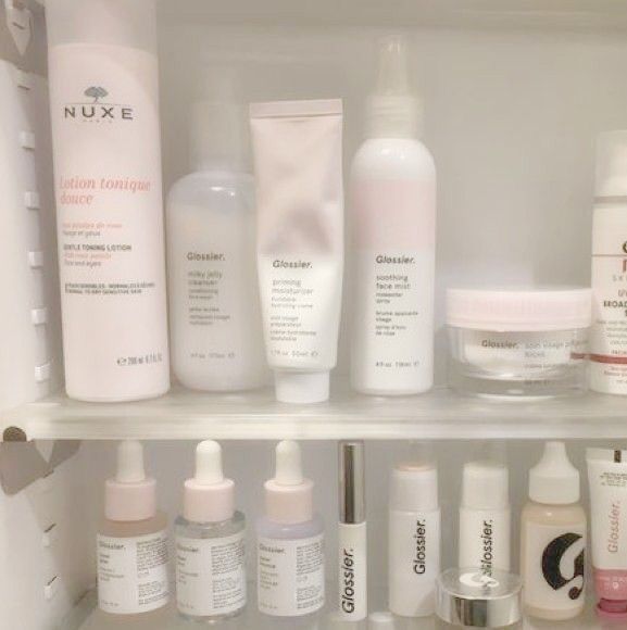 Pretty Skin Care, Pretty Skin, Pink Girly Things, روتين العناية با�لبشرة, Skin Care Essentials, Skin Care Products, Body Skin, Makeup Skin Care, Body Skin Care