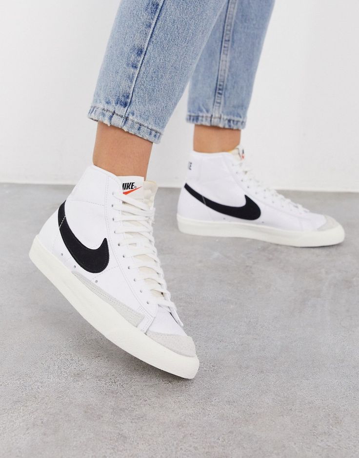 Nike Blazer Mid 77 Outfit Woman, Blazer Mid 77 Outfit, Nike Blazer Outfit, Nike Blazer Mid 77 Outfit, Sneaker Outfits, Sneaker Trend, Dr Shoes, Sneakers Fashion Outfits, Nike Blazer Mid 77