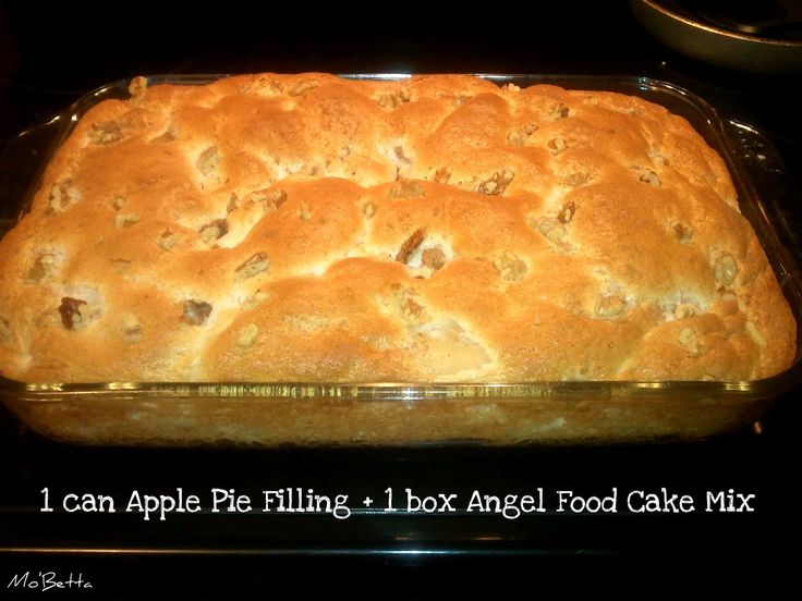 an apple pie sitting in a glass baking dish on top of a stove with the words, i can apple filling 1 box angel food cake mix