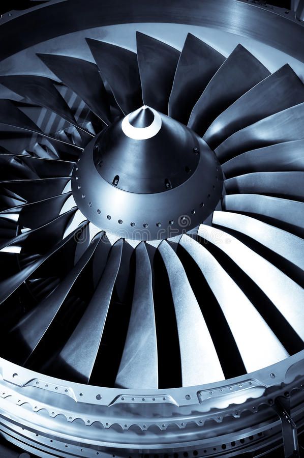 an airplane engine is shown in this close up photo