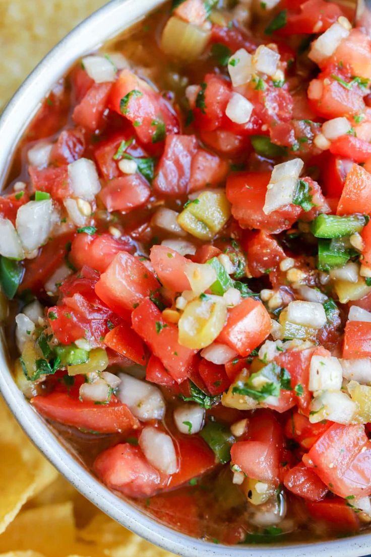 chunk salsa in a bowl with tortilla chips