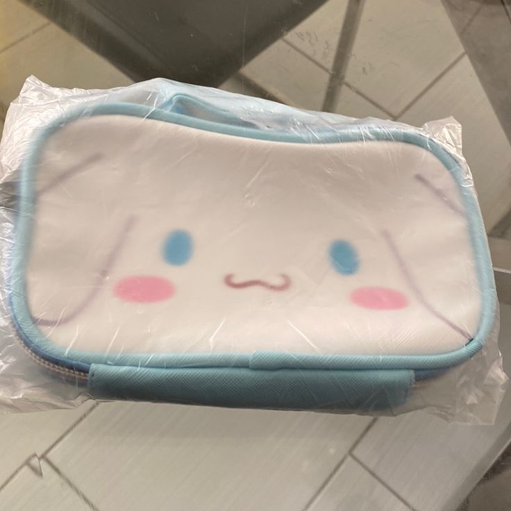 Sanrio Makeup Bag Cute Rectangular Bag With Zipper Pouch, Portable Light Blue Pouch Bag, Kawaii Portable Pouch Bag, Kawaii Rectangular Case Bag For Everyday Use, Portable Kawaii Pouch Bag, Kawaii School Bag With Rectangular Case, Blue Kawaii School Bag, Cute Rectangular Shoulder Bag With Zipper Pouch, Kawaii Light Blue School Bag