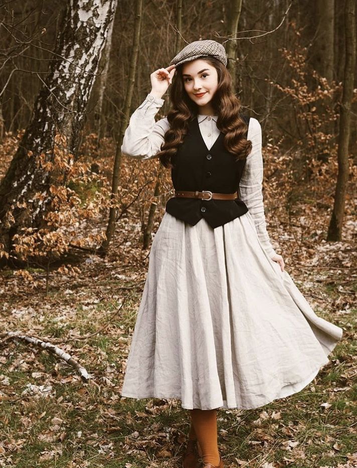 Victorian Style Dresses, Modern Victorian Fashion, Rustic Outfits, Victorian Fashion Dresses, Old Fashion Dresses, Modern Victorian, Look Retro, Victorian Clothing, Retro Mode