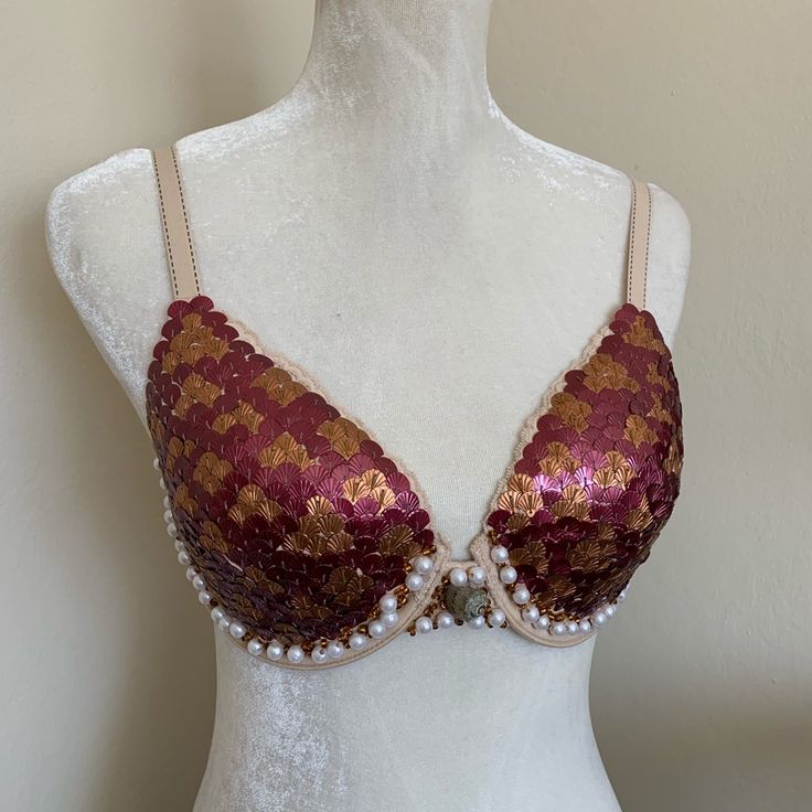 Ready To Ship! This Gorgeous Top Is A 34d. Copper & Burgundy Hand Sewn Shell Sequins. The Bra Is A Nude Maidenform Underwire Bra, No Push Up. The Thread On The Sequin Shells Has Been Dyed To Match The Sequins. It Would Not Be Recommended To Wear In A Pool Or In Chlorine. Hand Wash Only! Fitted Red Bra For Summer, Fitted Party Bra With Built-in Support, Red Fitted Bra For Parties, Fitted Pink Bra, Red Party Bra, Party Stretch Bra With Lined Body, Season Wheel, Mermaid Bra Top, Mermaid Bra