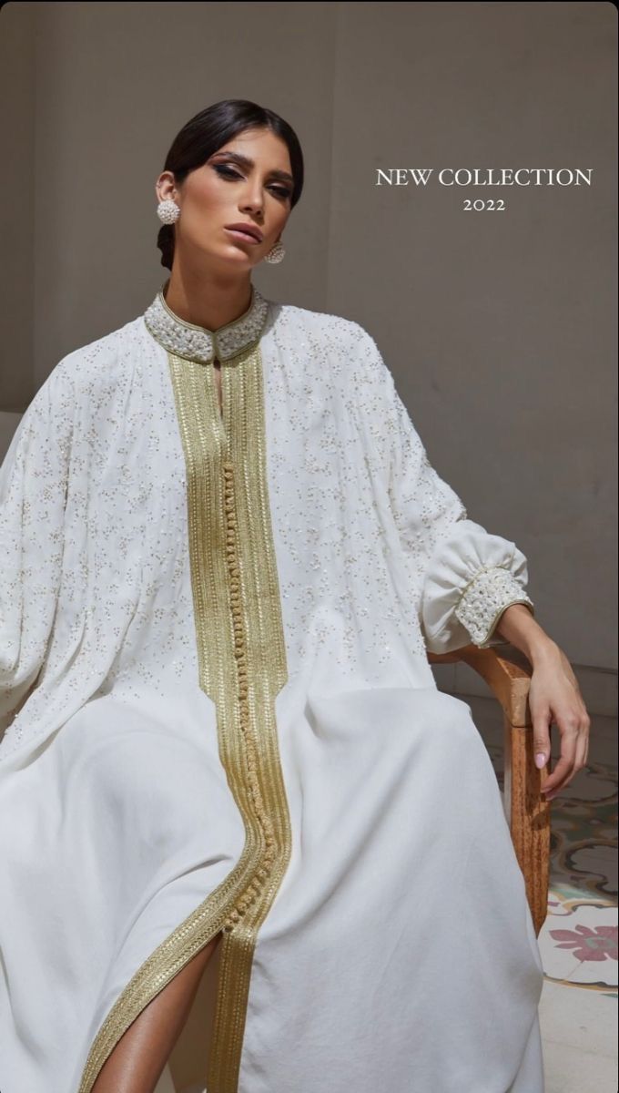 Moroccan Caftan in 2022 | Moroccan fashion, Fashion, Embroidery fashion New Year Brunch Outfit, Linen Style Fashion, Moroccan Clothing, Kaftan Designs, Mode Kimono, Afrikaanse Mode, Moroccan Fashion, Mode Abaya, Moroccan Dress