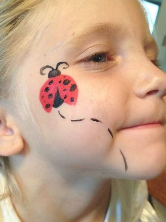 Ladybug Face Paint, Batman Face Paint, Fox Face Paint, Easter Face Paint, Face Paint Party, Easy Face Painting Designs, Face Painting For Kids, Animal Face Paintings, Bodysuit Tattoos