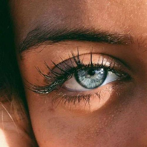 #beauty #beautygoals #beautyinspo #beautiful #model #beautytrends #naturalbeauty #softmakeup Foto Tips, Eye Photography, Aesthetic Eyes, Street Fashion Photography, Landscape Illustration, Long Lashes, Pretty Eyes, Eye Art, The Last Airbender