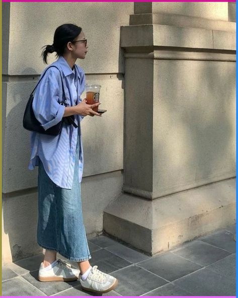 Minimal Skirt Outfit, Summer Outfits Minimal, Japan Summer Outfit, 대학생 스타일, Normcore Fashion, Japan Outfits, Neat Casual Outfits, Japan Outfit, Casual College Outfits