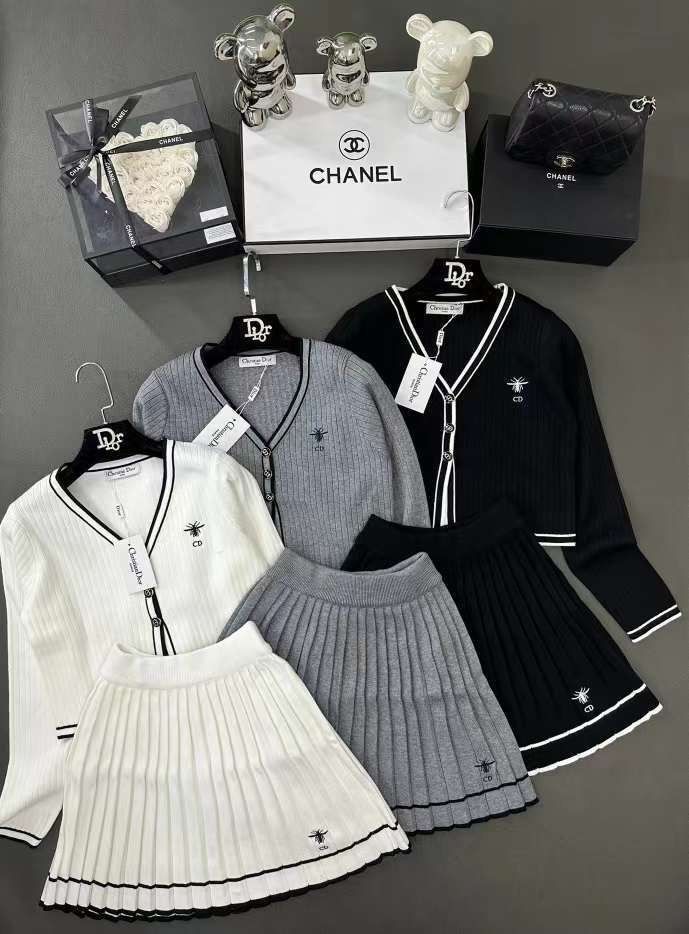 Cute Chanel Outfits, Channel Outfits, Chanel Outfit, Chanel Dress, Expensive Clothes, France Paris, Kpop Fashion Outfits, Really Cute Outfits, Fancy Outfits