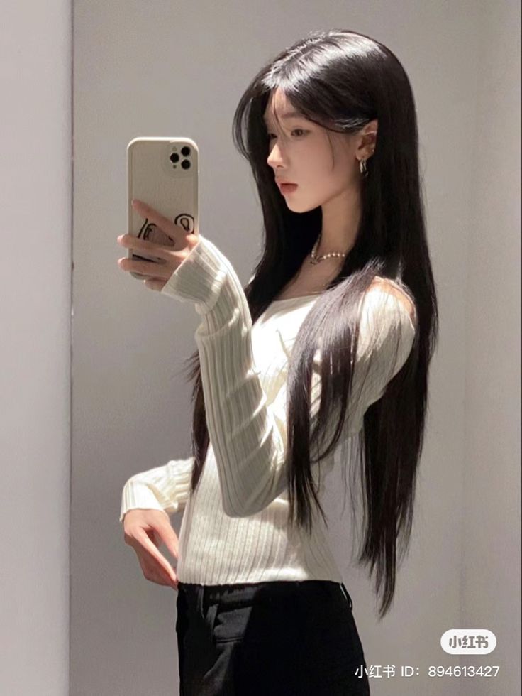 Makeup Asia, Korean Long Hair, Haircuts For Long Hair With Layers, Hair Style Korea, Hair Inspiration Long, Long Layered Hair, Haircuts For Long Hair, Cut My Hair, Asian Makeup