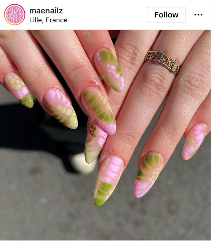 Pink Blooming Gel Nails, Complicated Nails, Blooming Gel Designs, Easy Nail Polish Ideas, Cute Nails Acrylic, Blooming Gel Nail Art, Nail Polish Ideas Easy, Blooming Nails, Easy Nail Polish