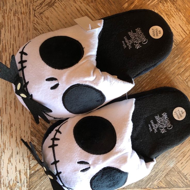 Comfy And Plush Disney Night Before Christmas Jack Skellington House Slippers. Brand New With Tags! From Smoke And Pet Free Environment. Jack Skellington House, Disney Night, Christmas Jack Skellington, Nightmare Before Christmas Jack, Disney Shoes, Night Before Christmas, House Slippers, Jack Skellington, Nightmare Before