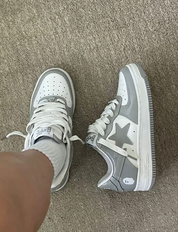 Bape Shoes, Pretty Sneakers, Dr Shoes, Trendy Shoes Sneakers, Preppy Shoes, Pretty Shoes Sneakers, Jordan Shoes Retro, All Nike Shoes, Cute Nike Shoes