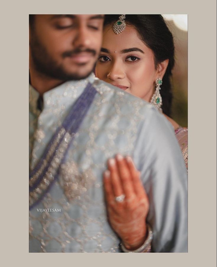 @vijayeesamandco wow-ing us with their unique and stunning clicks! . . . Photography: @vijayeesamandco Shot by @dileepreddy.7 Shot on @nikonindiaofficial . . . #engagedinlove #vijayeesam #vijayeesamandco #moments #wedding #photographer #weddingphotography #weddingmoments #wedmegood #hyderabad #bangalore #bridesessentials #couple #couplegoals #bridesofindia Unique Engagement Poses, Engagement Portraits Poses, Engagement Shoots Poses, Indian Wedding Poses, Bride Photos Poses, Engaged Couples Photography, Engagement Photography Poses, Indian Wedding Photography Couples, Wedding Portrait Poses