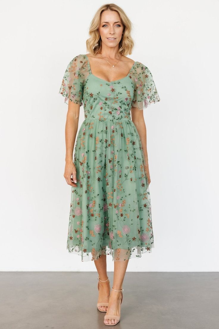 Gwyneth Tulle Midi Dress | Eucalyptus Floral 34c Size, Floral Dress Shoes, Blush Background, Floral Plus Size Dresses, Flirty Style, Wedding Soup, Tulle Midi Dress, Tulle Material, Brown Floral Print