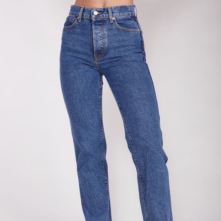 -Wash Is More Like In Website Picture Than On Camera -Cute Mom Jeans -Never Worn Cute Mom Jeans, American Eagle Mom Jeans, Jeans American Eagle, American Eagle Outfitters Jeans, American Eagle Outfitters, Mom Jeans, American Eagle, Jeans Size, Straight Leg