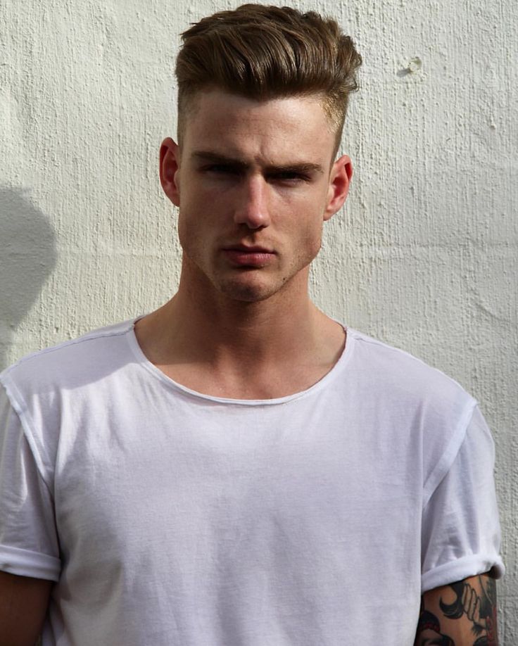 Thomas Davenport, Street Style Blog, Playing With Hair, Dope Hairstyles, Hair Envy, Great Hair, Leather Cuffs, Blog Photo, Male Beauty